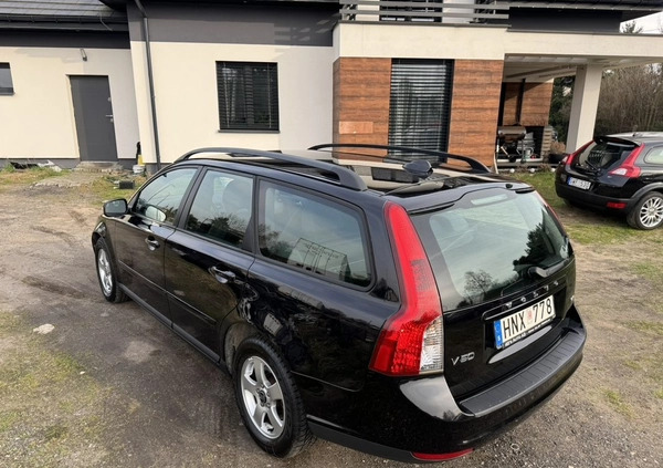 Volvo V50 cena 21900 przebieg: 215000, rok produkcji 2008 z Mysłowice małe 379